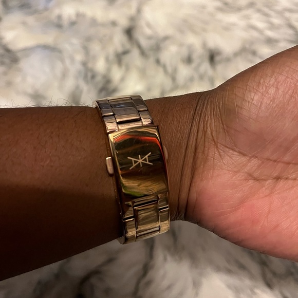 Aimant Gold Watch - Picture 7 of 11